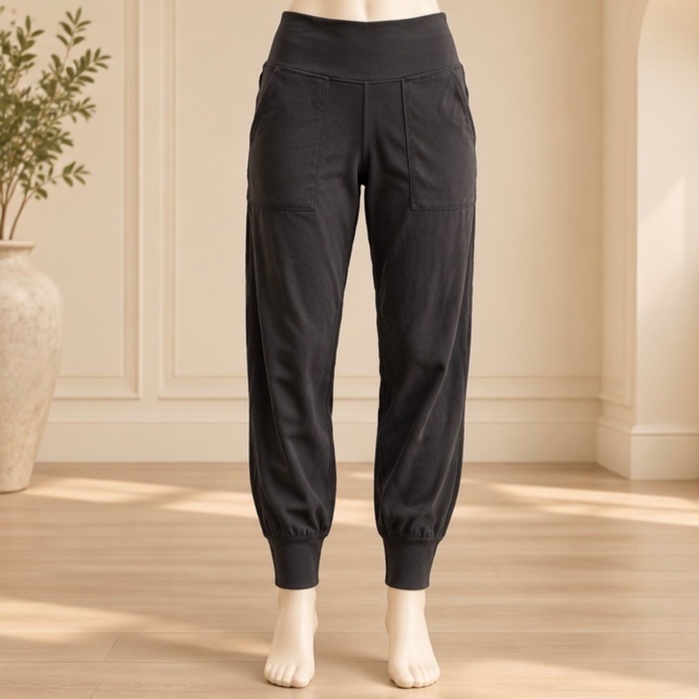 Lululemon Align Jogger 28 Black Nulu High Rise Yoga Pants Size 4 LW8BDRS